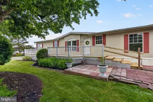 684 W Cedar St, Palmyra, PA 17078 - Photo 3