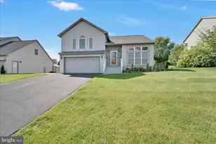 1535 Sholly Ave, Lebanon, PA 17046 - Photo 3