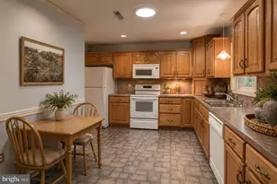 27 Rosemont Dr, Myerstown, PA 17067 - Photo 17