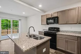 28 Sand St, Cleona, PA 17042 - Photo 9