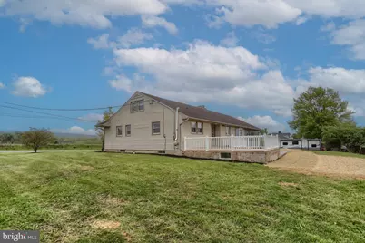 231 W Main Street, Fredericksburg, PA 17026 - Photo 35