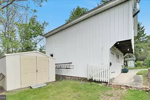 32 N Lancaster St, Jonestown, PA 17038 - Photo 31
