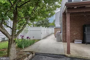 734 Reinoehl St, Lebanon, PA 17046 - Photo 11