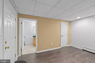 827 Chestnut St, Lebanon, PA 17042 - Photo 11