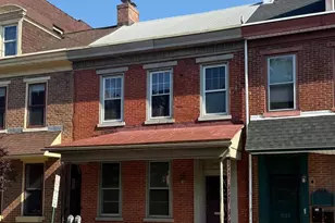 827 Chestnut St, Lebanon, PA 17042 - Photo 1