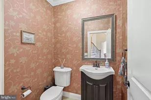 1392 Fox Hill Dr, Palmyra, PA 17078 - Photo 13