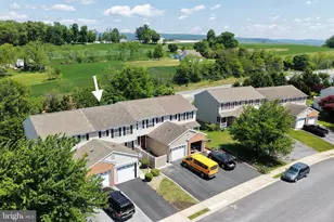 125 Lighthouse Dr, Jonestown, PA 17038 - Photo 3