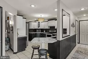 1820 Oakridge Ct, Lebanon, PA 17046 - Photo 9
