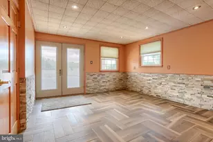 535 E Kercher Ave, Lebanon, PA 17046 - Photo 51