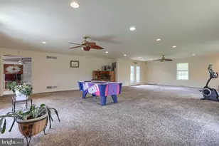 535 E Kercher Ave, Lebanon, PA 17046 - Photo 35