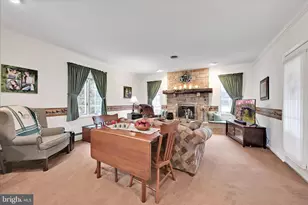 409 W Locust St, Cleona, PA 17042 - Photo 9