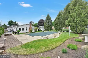 409 W Locust St, Cleona, PA 17042 - Photo 39