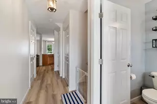 537 Brookwood Dr, Palmyra, PA 17078 - Photo 3