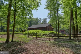 1005 Tulip Tree Dr, Lebanon, PA 17042 - Photo 57