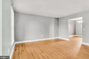25 Springbrook Dr, Palmyra, PA 17078 - Photo 5