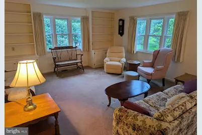 33 Woodland Estate, Lebanon, PA 17042 - Photo 7