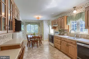 235 Narrows Dr, Lebanon, PA 17046 - Photo 31