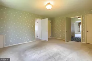 235 Narrows Dr, Lebanon, PA 17046 - Photo 41
