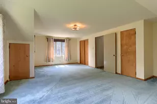 235 Narrows Dr, Lebanon, PA 17046 - Photo 45