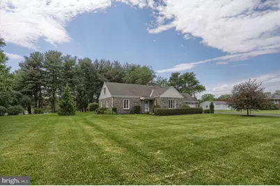 235 Narrows Drive, Lebanon, PA 17046 - Photo 5