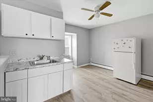 512 N 10th St, Lebanon, PA 17046 - Photo 3