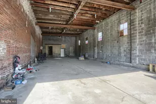 211 N 8th St, Lebanon, PA 17046 - Photo 5