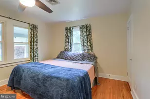1732 Thompson Ave, Lebanon, PA 17046 - Photo 9