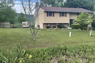 41 Fairway Dr, Jonestown, PA 17038 - Photo 3