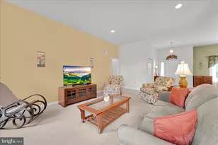 850 Water Edge Ct L-0049, Lebanon, PA 17046 - Photo 17