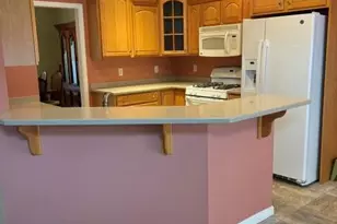 850 Water Edge Ct, Lebanon, PA 17046 - Photo 5