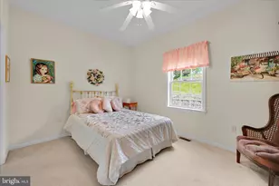 850 Water Edge Ct L-0049, Lebanon, PA 17046 - Photo 27