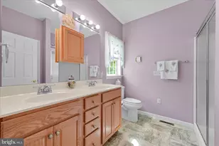 850 Water Edge Ct L-0049, Lebanon, PA 17046 - Photo 31