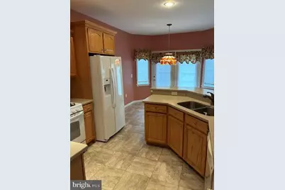 850 Water Edge Ct, Lebanon, PA 17046 - Photo 11