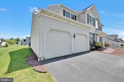221 Crosswind Way, Lebanon, PA 17042 - Photo 3