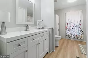 105 Palm City Park, Annville, PA 17003 - Photo 19