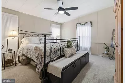 105 Palm City Park, Annville, PA 17003 - Photo 17