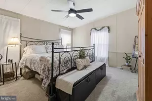 105 Palm City Park, Annville, PA 17003 - Photo 17