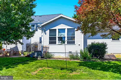 716 W Maple Street, Palmyra, PA 17078 - Photo 5