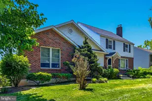 716 W Maple St, Palmyra, PA 17078 - Photo 3
