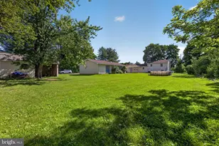 175 Monroe Valley Dr, Jonestown, PA 17038 - Photo 33