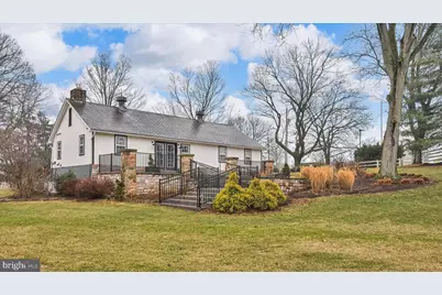 2395 Quentin Road, Lebanon, PA 17042 - Photo 3