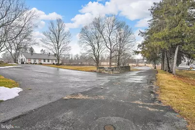 2395 Quentin Road, Lebanon, PA 17042 - Photo 9