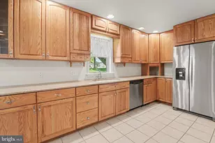 142 Eisenhower Rd, Palmyra, PA 17078 - Photo 11