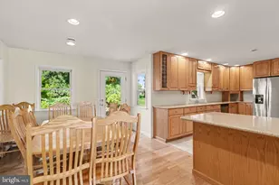142 Eisenhower Rd, Palmyra, PA 17078 - Photo 9