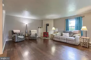 747 Barbara Ann Dr, Lebanon, PA 17046 - Photo 7
