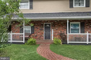 747 Barbara Ann Dr, Lebanon, PA 17046 - Photo 3