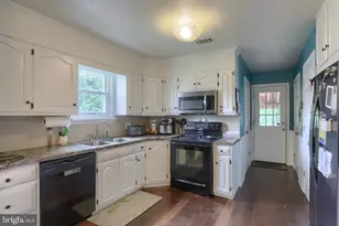 747 Barbara Ann Dr, Lebanon, PA 17046 - Photo 13