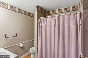 112 Beech Ave, Fredericksburg, PA 17026 - Photo 15