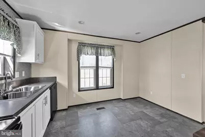 2110 Scull Street, Lebanon, PA 17046 - Photo 11