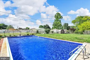623 W Pine St, Palmyra, PA 17078 - Photo 39